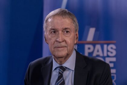 Javier Milei presidente, EN VIVO: “Que no vuelva más a someter a la Argentina”, Schiaretti lanzó una feroz crítica al kirchnerismo y le hizo un guiño al libertario