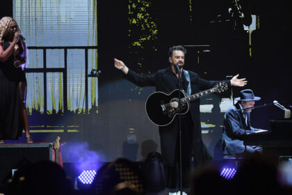 Ricardo Arjona volvió a la Argentina y dijo: “Nos da miedo acercarnos a ustedes, mujeres, porque hasta podemos ir presos”