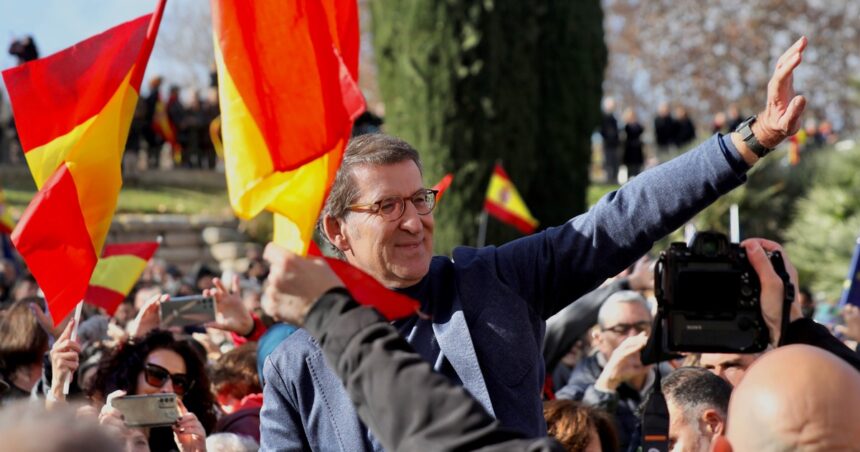 Miles de españoles volvieron a manifestarse en contra de la amnistía y de los pactos de Pedro Sánchez con el independentismo catalán