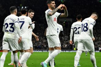 Cuti Romero, el goleador inesperado: cabezazo al ángulo y festejo a lo Di María para poner arriba al Tottenham