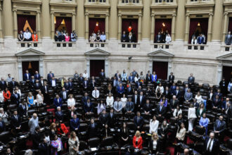 Tensión en Diputados: la K muestran los dientes y los libertarios de Milei cedieron a la presión