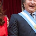 La asunción de Javier Milei: el abrazo con Macri, el gesto con Cristina Kirchner por el bastón presidencial y la inesperada arenga a la policía