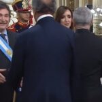 “Vos no sos brasilero”, la broma de Javier Milei a Daniel Scioli en el saludo a los mandatarios extranjeros