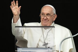 El papa Francisco, sobre Javier Milei: “En campaña se dicen cosas ‘en broma’ para crear un poco de atención, pero después caen solas”