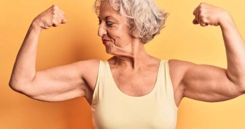 Cuáles son los ejercicios de fuerza ideales para una mujer de 70 años