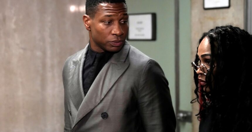 Marvel echó al actor Jonathan Majors tras ser condenado por agresión y acoso sexual contra su novia