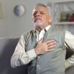 infarto-¿y-despues?:-4-fases-que-reducen-el-riesgo-de-sufrir-un-nuevo-episodio,-explicadas-por-un-cardiologo