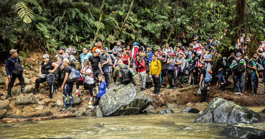 el-infierno-de-los-migrantes-que-arriesgan-su-vida-en-la-selva-para-llegar-a-los-eeuu.