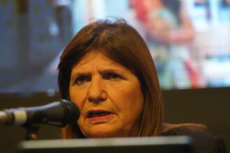 Patricia Bullrich criticó los cacerolazos contra el DNU de Javier Milei: “Hay una oposición dispuesta a no dejar gobernar, no nos van a torcer el brazo”