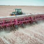 Un reconocido industrial de la maquinaria agrícola argentina analizó las diferencias con el sector brasilero