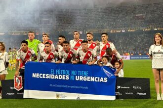 River y Rosario Central mostraron un cartel de la AFA antes de la final: “El fútbol no tiene necesidades ni urgencias”