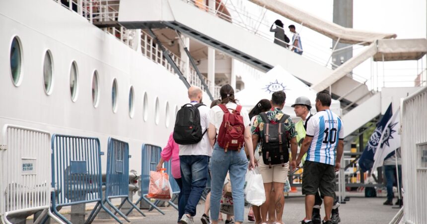 La razón que cambió los hábitos de los turistas argentinos y este verano agotó los cruceros a Brasil