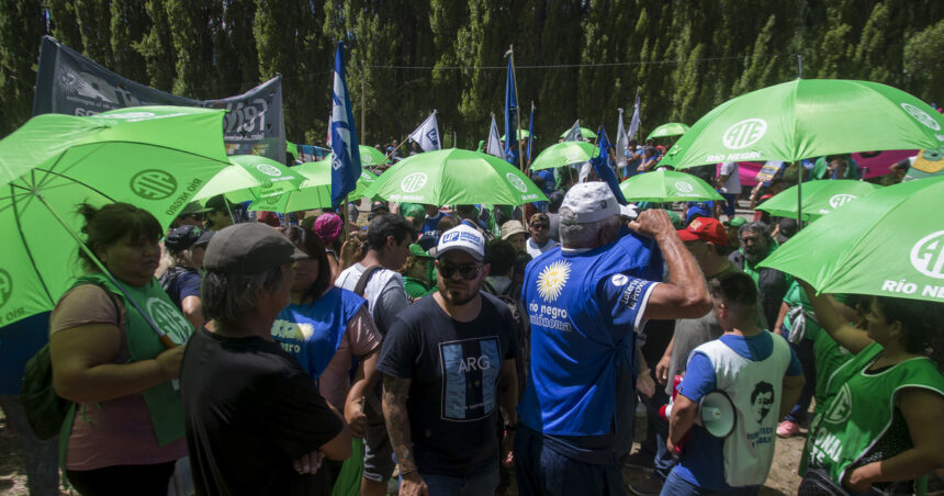 Javier Milei, el DNU y sus medidas, EN VIVO: ATE denunció penalmente al Presidente por el mega decreto