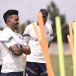 Carlos Tevez en la pretemporada de Independiente: entre el conflicto por su ‘joyita’ y un fuerte desafío deportivo