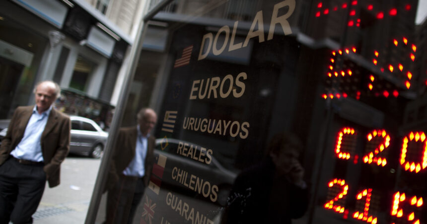 Dólar blue hoy: a cuánto cotiza este martes 02 de enero