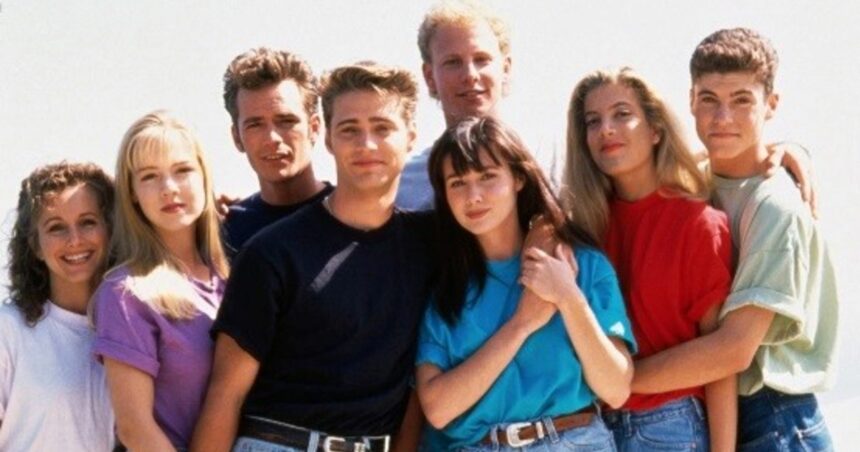 La historia de Beverly Hills 90210, el éxito de los 90 marcado a la tragedia