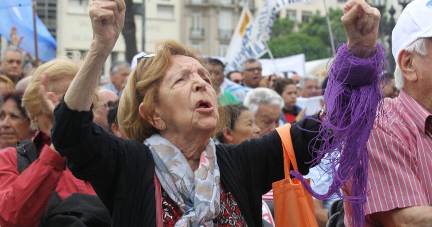 El calvario de tres generaciones de jubilados