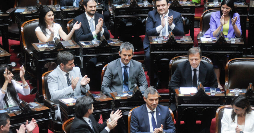 Ley ómnibus: finalmente arranca este martes en Diputados el debate por el proyecto de Javier Milei