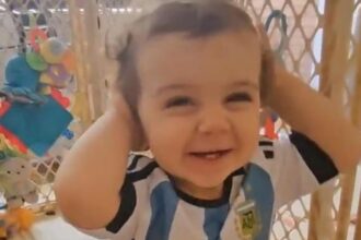 El presidente de Chile Gabriel Boric posteó una foto de su sobrino con la camiseta argentina y despertó todo tipo de comentarios