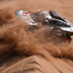 Los Audi híbridos marcan la pauta en el Rally Dakar 2024: Peterhansel ganó la etapa con récord y Sainz manda en la general