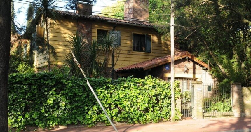 Secretos de la casa del Eternauta: un chalet marcado por la Dictadura, raíz del cómic que Darín llevará a la TV