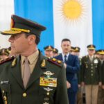 El ministro de Defensa puso en funciones al nuevo jefe del Ejército, tras la purga de 22 generales