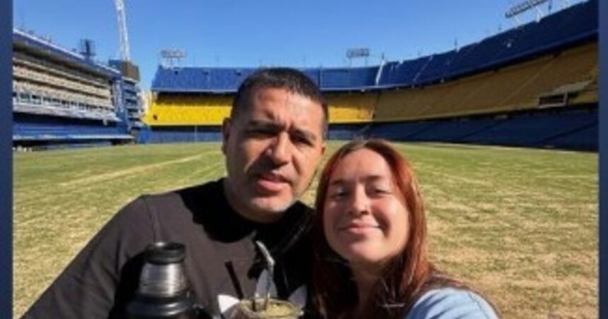 Riquelme recorrió la Bombonera junto su hija Florencia