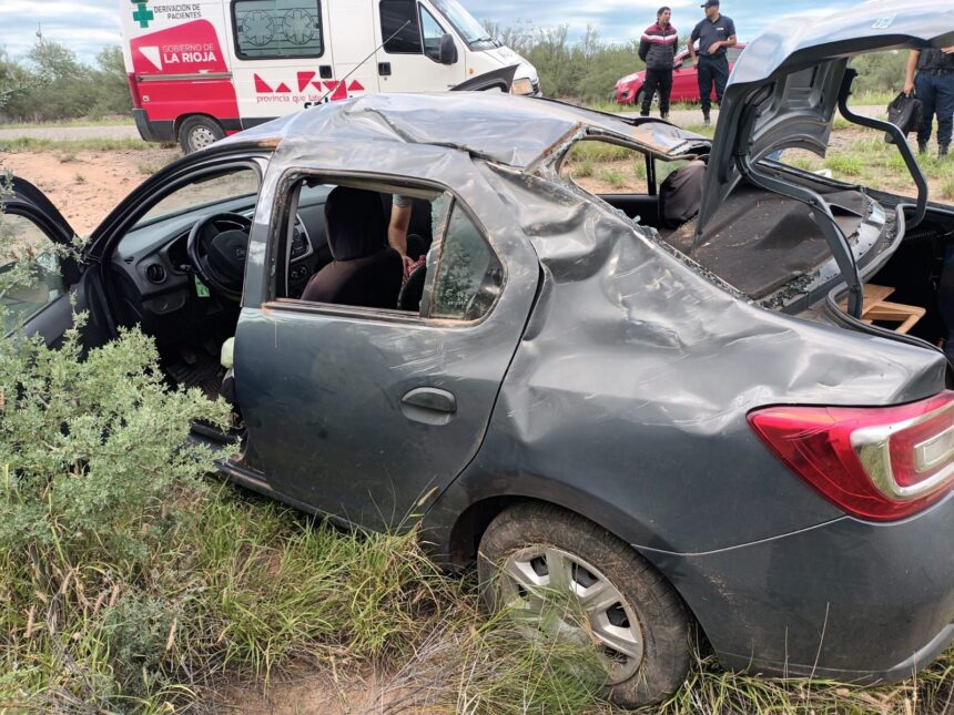 Ulapes: una familia protagonizó un espectacular vuelco y se salvaron de milagro