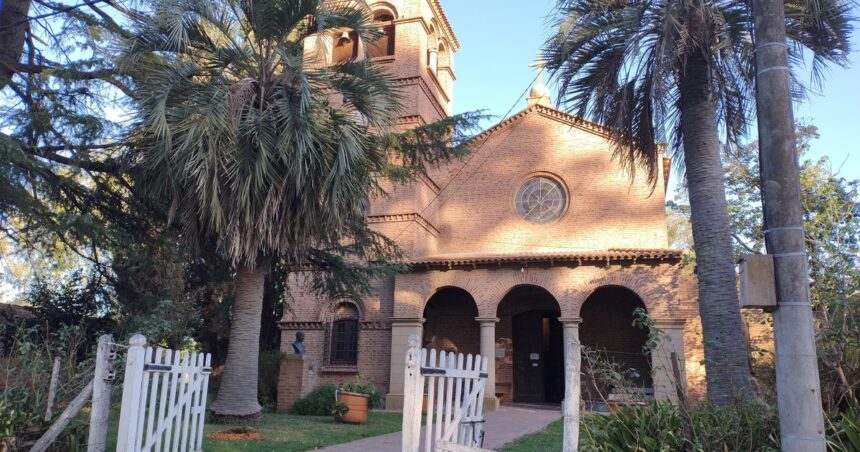 El pequeño pueblo bonaerense que esconde un tesoro de un famoso arquitecto