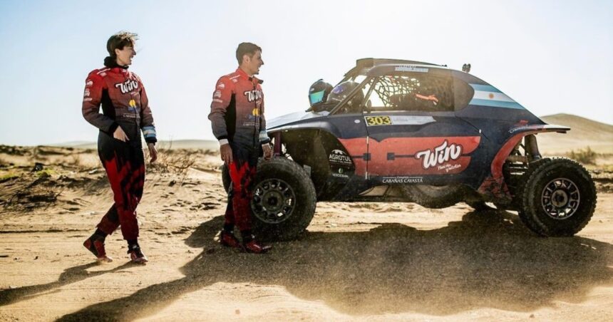 La increíble historia de los Cavigliasso: hace 5 años le pidió matrimonio en el desierto y ahora ganaron una etapa del Dakar juntos