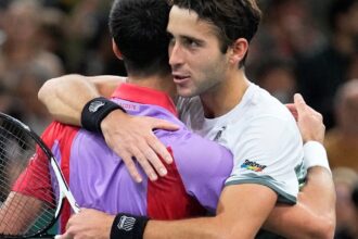 Tomás Etcheverry vs Novak Djokovic, en el Australian Open: a qué hora es el partido, cómo y dónde verlo