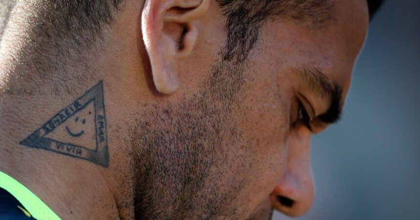 Dani Alves cumple un año en prisión: el ídolo que lo perdió todo y la decisión de su esposa a días del juicio