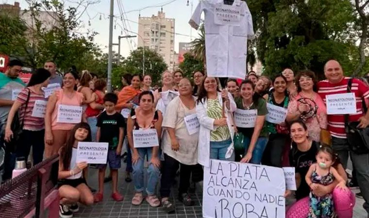 Según LA NACION en La Rioja, la crisis impacta con fuerza y la cuasimoneda de Quintela acumula rechazos