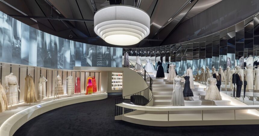 Coco Chanel: un recorrido por la muestra que la homenajea en Londres