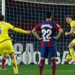 El increíble triunfo de Villarreal sobre Barcelona que deja a Xavi en la cornisa: remontada épica, polémica en el VAR y un gol repleto de bloopers en el descuento