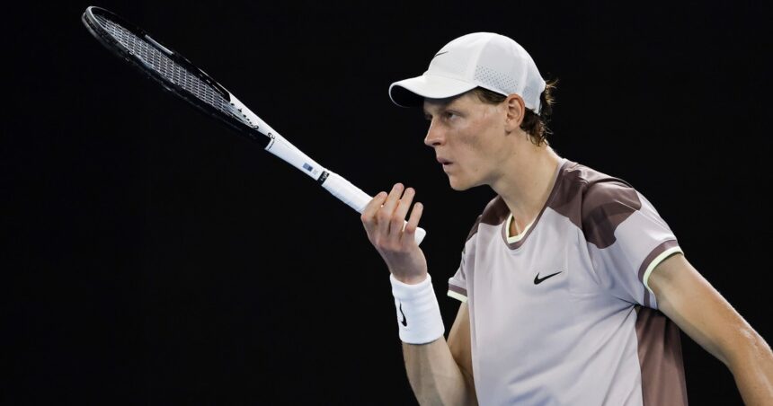 Australian Open, día 15: Sinner reacciona a tiempo y lleva a Medvedev al cuarto set en Melbourne, minuto a minuto, en directo