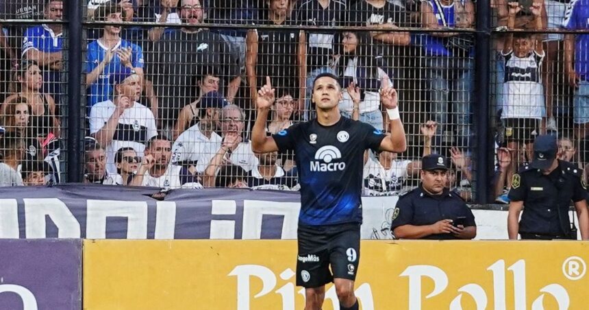 La lluvia de goles que le dio a Independiente Rivadavia su primer triunfo en la Copa de la Liga: 3-2 a Gimnasia en La Plata