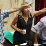 Escándalo en la sesión de la Ley Ómnibus: un empresario insultó a Myriam Bregman y fue echado de las gradas de Diputados