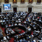 Diputados aprobó en general la Ley Ómnibus pero sigue condicionada por la coparticipación del impuesto PAIS