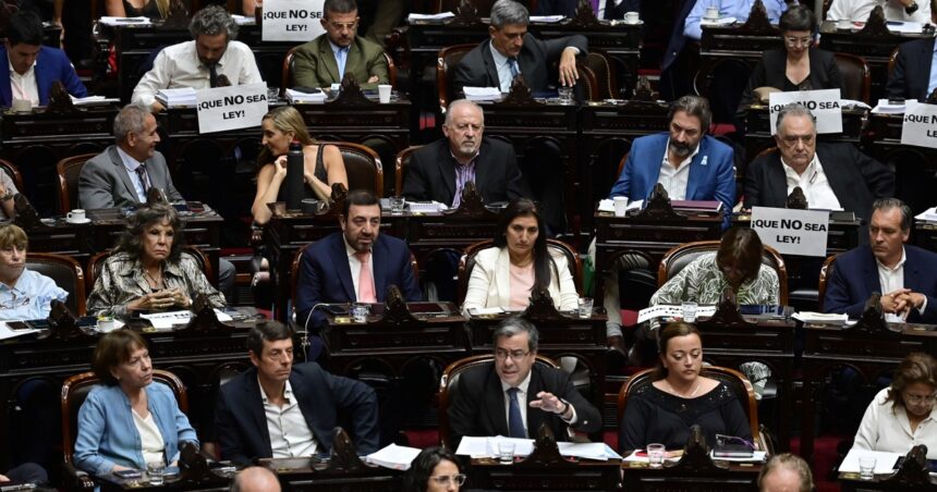 Ley Ómnibus: cómo sigue el trámite parlamentario tras la aprobación en general en Diputados