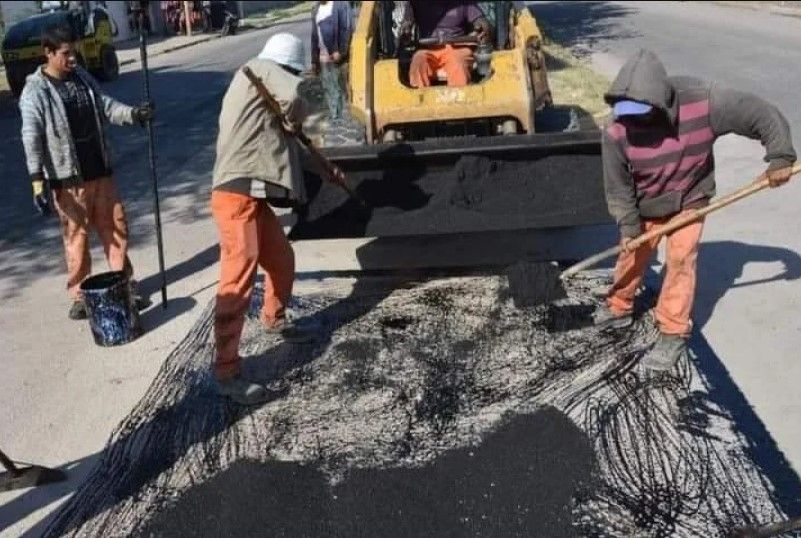 Continúan los trabajos de bacheo en la Ciudad