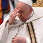 El papa Francisco rezó por las víctimas de los devastadores incendios en Chile, que ya provocaron más de 50 muertes