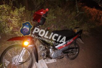 La policía recuperó una moto en el Barrio Asodismo, que había sido robada