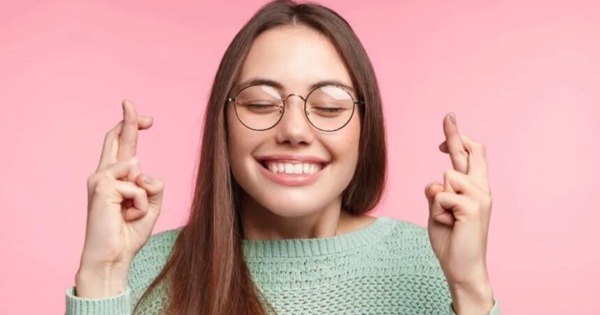 El ritual de los lunes para atraer dinero en el inicio de la semana