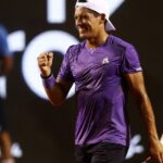 Sebastián Báez, campeón del ATP 500 de Río de Janeiro en una exhibición ante Mariano Navone