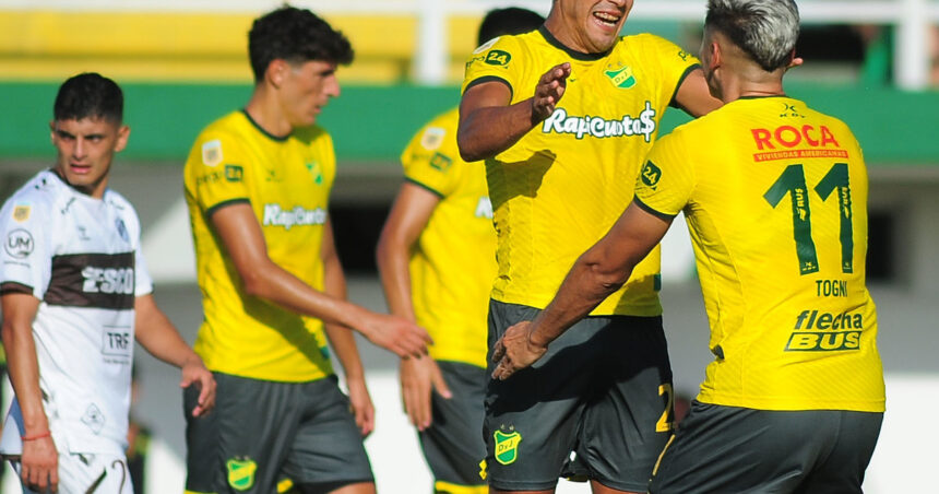 Defensa y Justicia vs Deportivo Riestra, por la Copa de la Liga: minuto a minuto, en directo