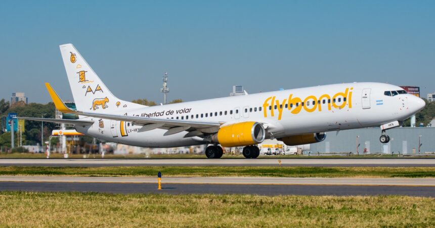 Para esquivar el paro del miércoles, Flybondi muda su operación a Ezeiza