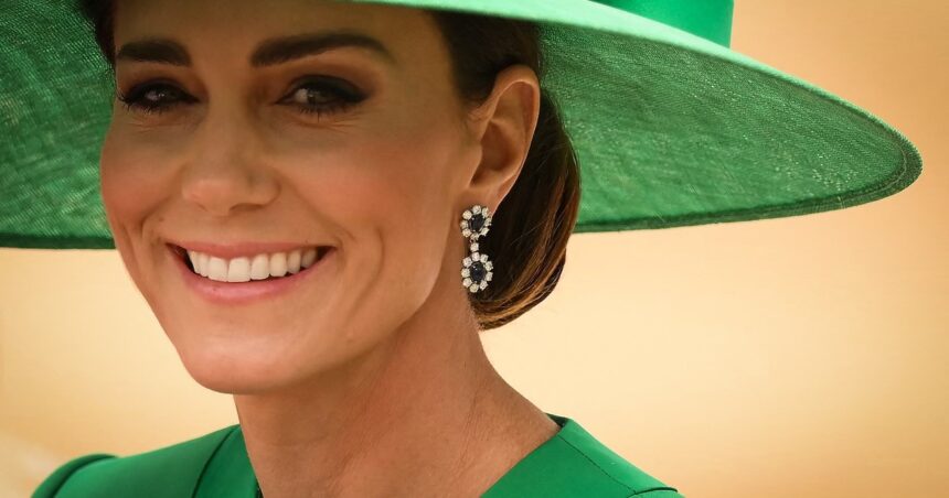 Tras su misteriosa operación, Kate, la princesa de Gales, retrasa su aparición en público para el 8 de junio