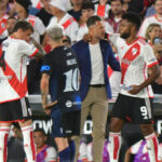 Los primeros silbidos a Demichelis en el Monumental se olvidaron con los goles de Borja para River ante Independiente Rivadavia