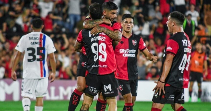 Newell’s, con poco y nada, se ubicó en zona de playoffs y hundió a Tigre en las tablas